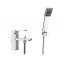 Смеситель для ванны Remer RR Q03 Серия Qubika
